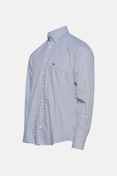 Chemise à manches longues multicolore de FYNCH-HATTON, avec un motif all-over et une coupe classique, vue de côté.