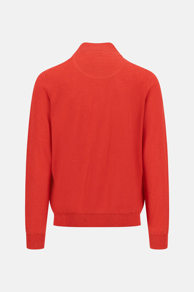 Gilet rouge de FYNCH-HATTON en maille texturée, vue de dos avec col montant.