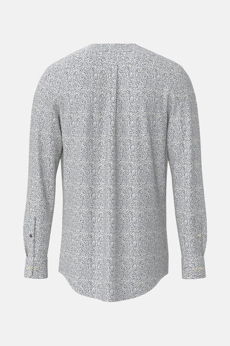 Chemise à manches longues multicolore de FYNCH-HATTON, avec un motif subtil sur toute la surface, vue de dos.

