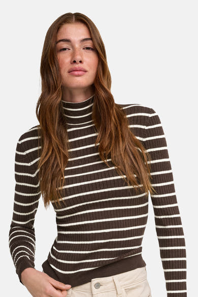 Pull col montant brun - ONLY®