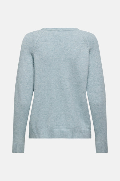 Pull à col rond bleu de ONLY, en tricot à maille fine, avec des manches longues raglan.