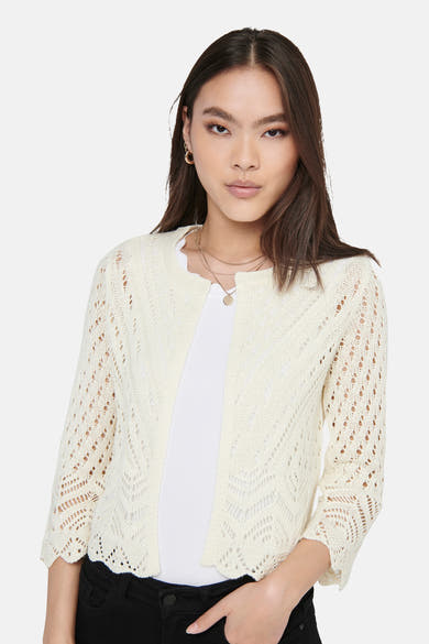Beige JDY cardigan in openwork knit with 3/4 sleeves and scalloped edges.