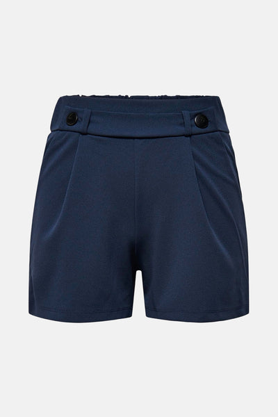 Short bleu marine de JDY, avec une ceinture à boutons décoratifs.
