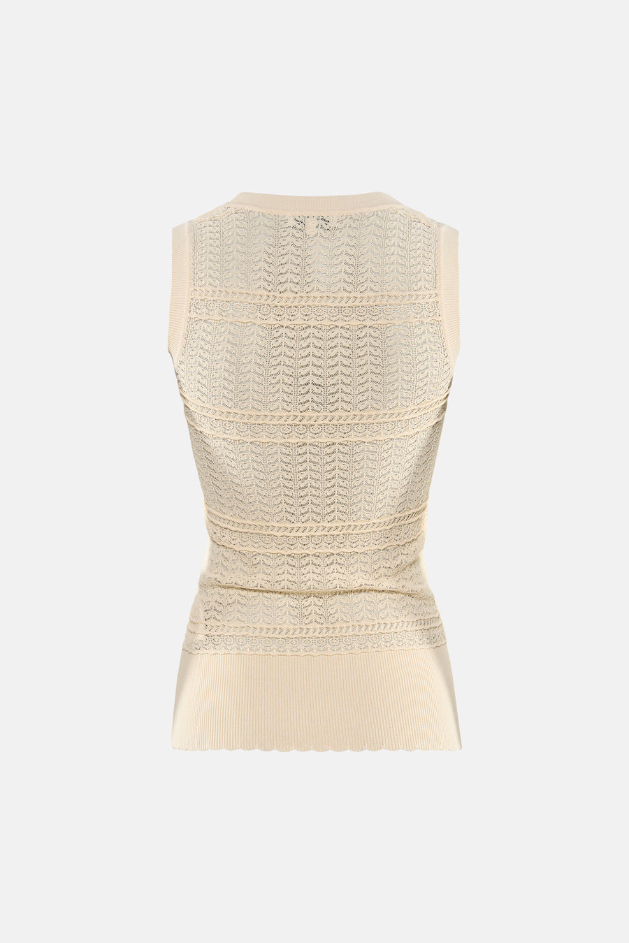 Beige mouwloze top van GOA GOA, ajourgebreid met chevronpatroon en geschulpte zoom, achterzijde.