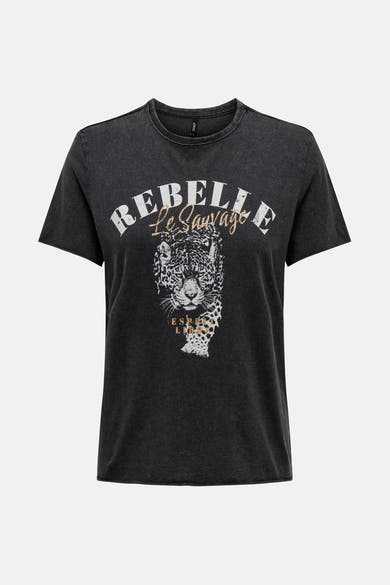 Zwart T-shirt van ONLY met luipaardprint en de tekst "Rebel, vrije geest".