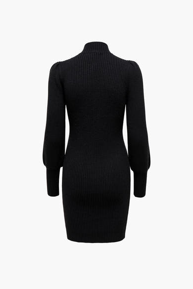 Robe noire moulante par ONLY, en maille côtelée avec col montant et manches longues ballon.