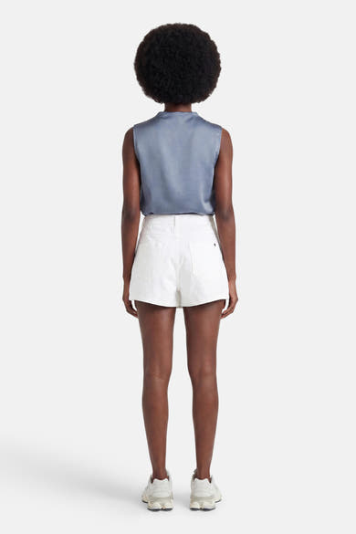 Skort en jean blanc de ONLY®, vue de dos avec poches arrière.