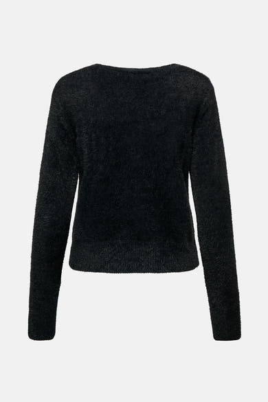 Pull noir à col rond de ONLY, en maille duveteuse, présenté sur fond clair.