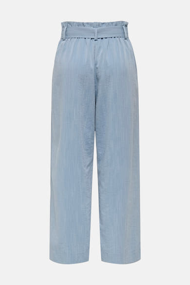7/8 chino blauw van ONLY®, met bijpassende tailleband en een subtiele textuur.