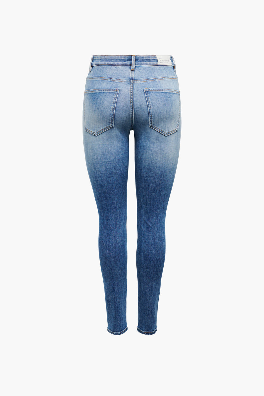 Donkerblauwe skinny jeans van ONLY, met een donkerder verloop op de pijpen.