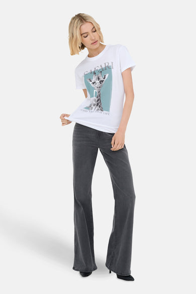 Wit T-shirt met korte mouwen van ONLY, met een opdruk van een giraffe met een zonnebril.