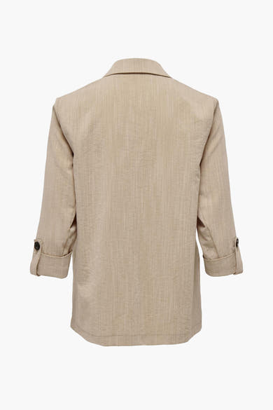 Blazer beige de ONLY, manches trois-quarts avec boutons et revers crantés, vue arrière.
