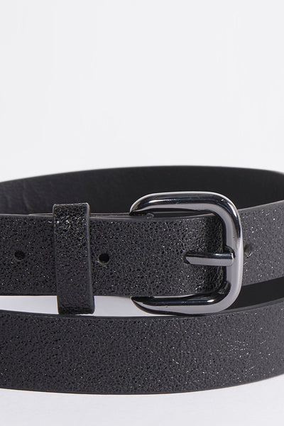 Ceinture noire texturée de ONLY®, avec boucle argentée.
