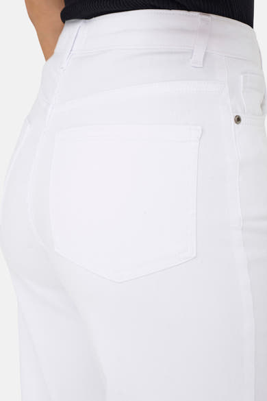 Jean large blanc de ONLY®, détail de la poche arrière.