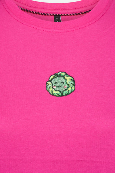 T-shirt rose à manches courtes de ONLY, avec un petit motif brodé sur le devant.
