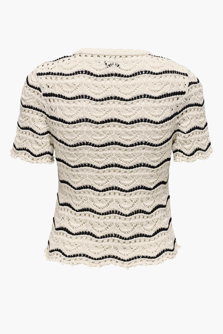 T-shirt écru à rayures noires de ONLY, en maille ajourée à motif ondulé, vue de dos.
