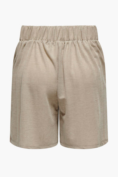 Korte beige short van JDY, met elastische tailleband, van achteren gezien.