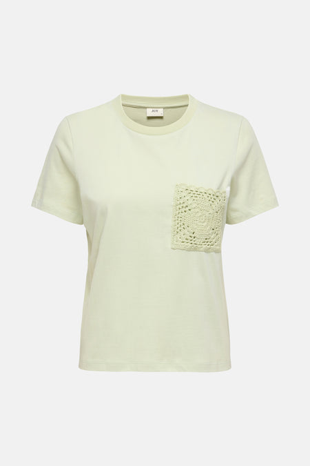 JDY groen T-shirt, achterkant op effen witte achtergrond.