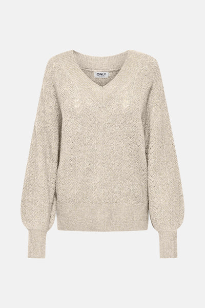Pull à col en V écru de ONLY, avec motif ajouré et manches bouffantes.
