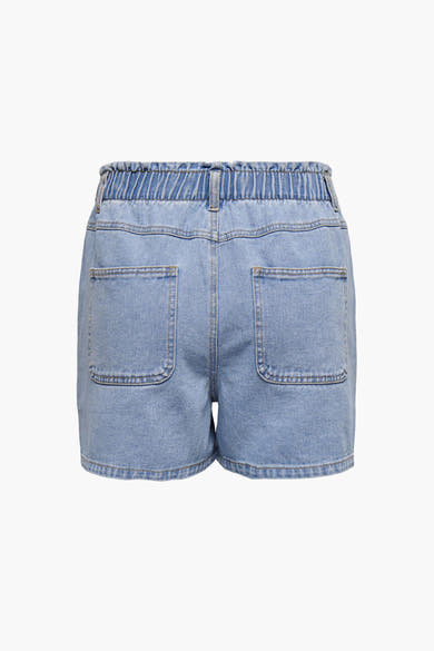 Short en denim bleu clair de JDY, avec taille élastiquée et poches arrière carrées.
