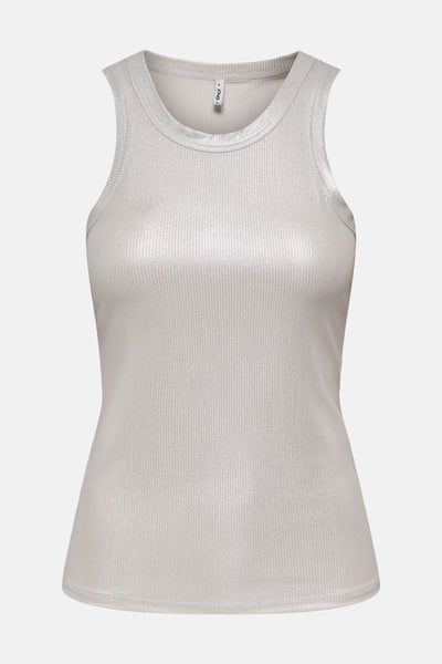 Top beige sans manches de ONLY, en maille côtelée brillante.
