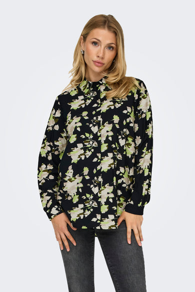 Chemisier à manches longues multicolore de JDY, avec un motif floral sur fond noir.