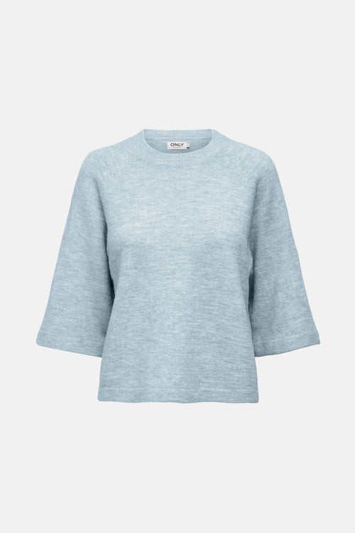 Pull bleu à col rond de ONLY, avec des manches trois quarts évasées.
