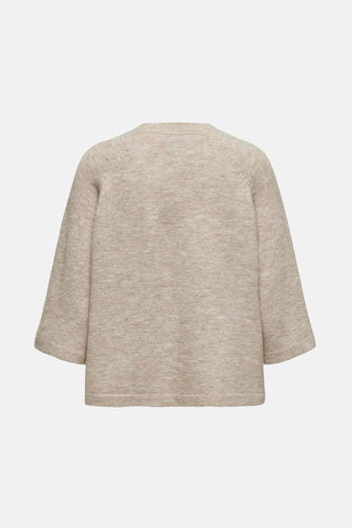 Beige ronde hals trui van ONLY®, met een zachte textuur en driekwart mouwen.