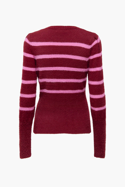 Pull à col rond rouge en maille duveteuse de ONLY, rayures roses horizontales sur l'ensemble du vêtement.
