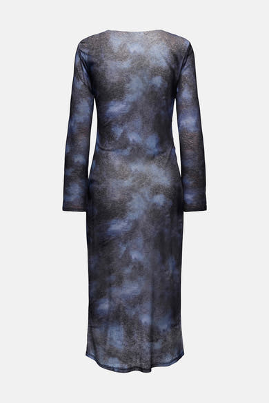 Lange blauwe jurk met lange mouwen van JDY, met een getextureerd abstract patroon.