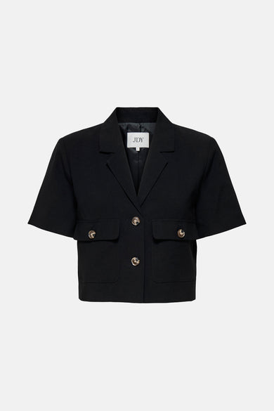 Chemise noire à manches courtes de JDY avec des poches à rabat boutonnées.
