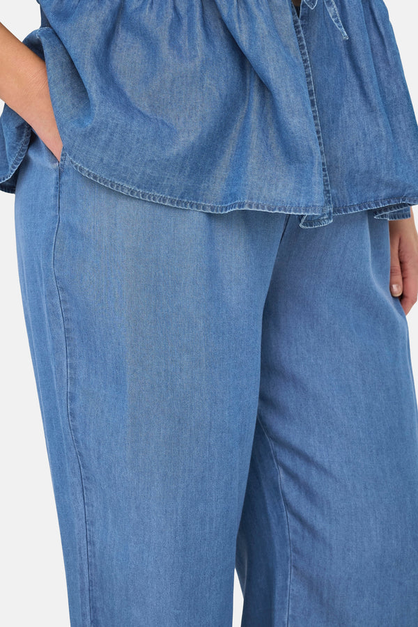 Pantalon MID BLUE DENIM - CARMAKOMA