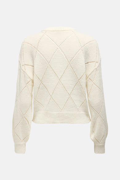 Pull écru à col rond de ONLY®, avec motif losanges ajourés et manches longues bouffantes.