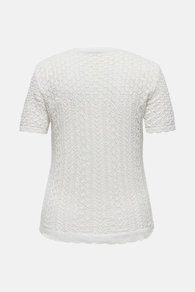 Pull écru à col rond de CARMAKOMA, motif ajouré en losanges sur toute la surface.