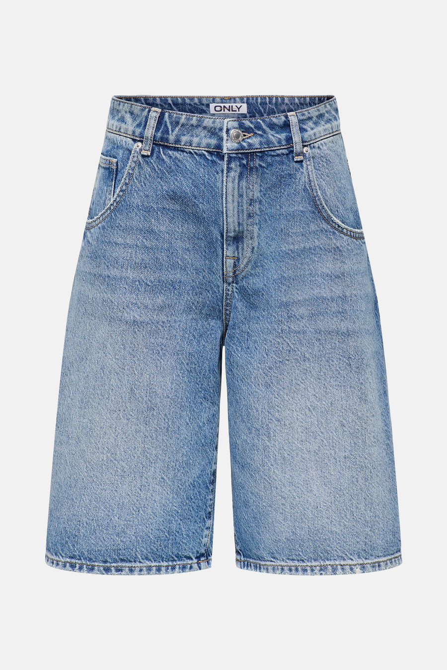 Short en denim bleu moyen de ONLY, avec des poches avant et une taille haute.