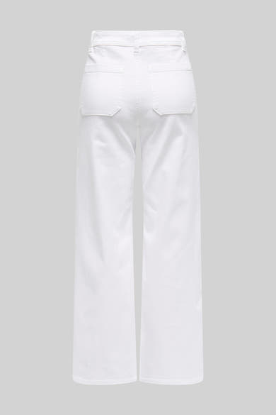 Pantalon coloré en denim blanc de JDY, avec poches carrées au dos et jambe large.