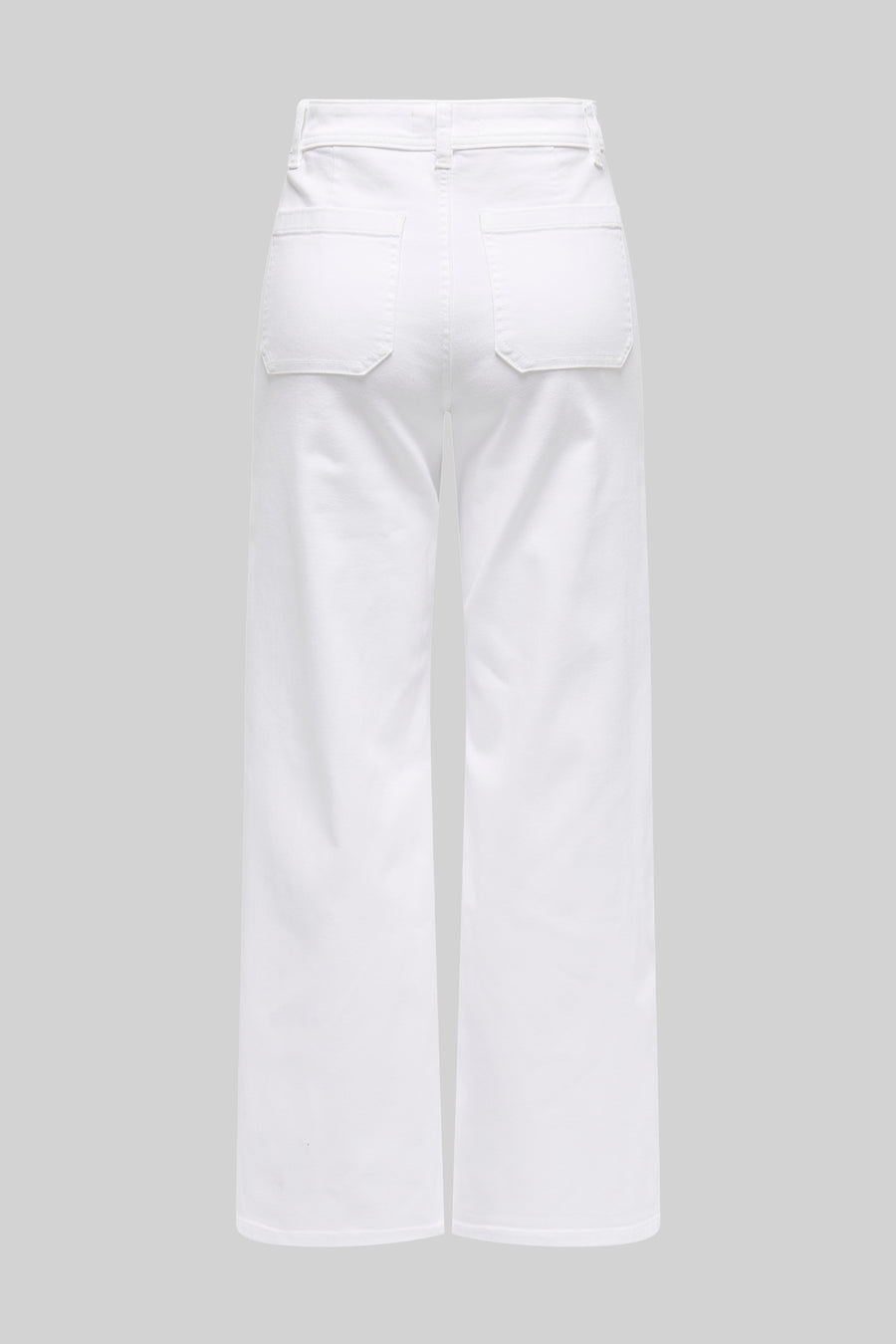 Pantalon coloré en denim blanc de JDY, avec poches carrées au dos et jambe large.