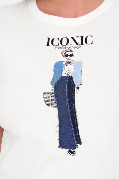 Wit T-shirt met korte mouwen van CARMAKOMA, versierd met een grafische print van een elegante dame.