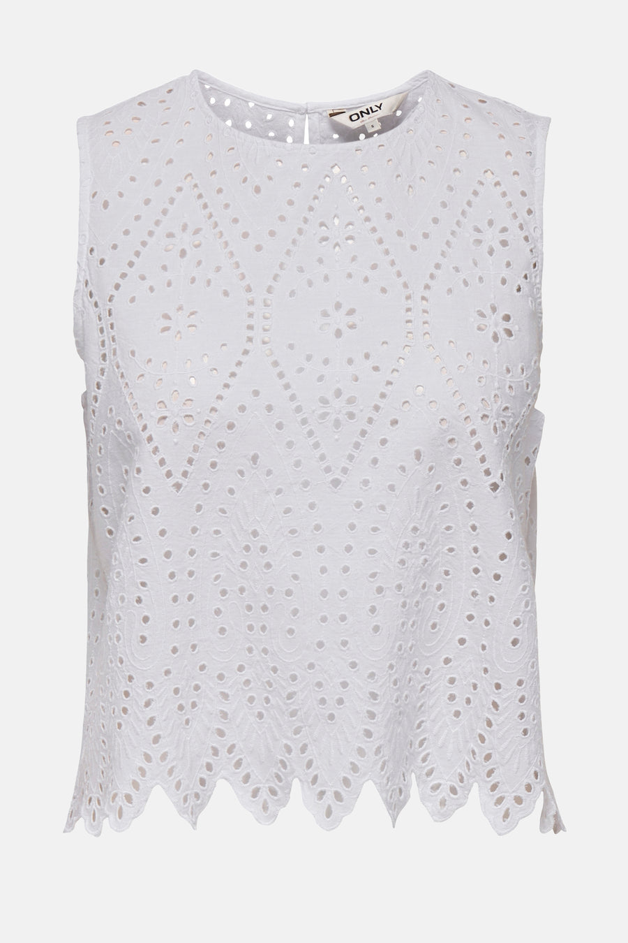 Chemisier blanc en broderie anglaise de ONLY, avec motifs ajourés floraux et ourlet festonné.
