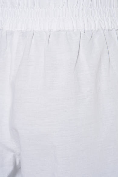 Pantalon blanc de ONLY, avec taille élastique et texture légère.