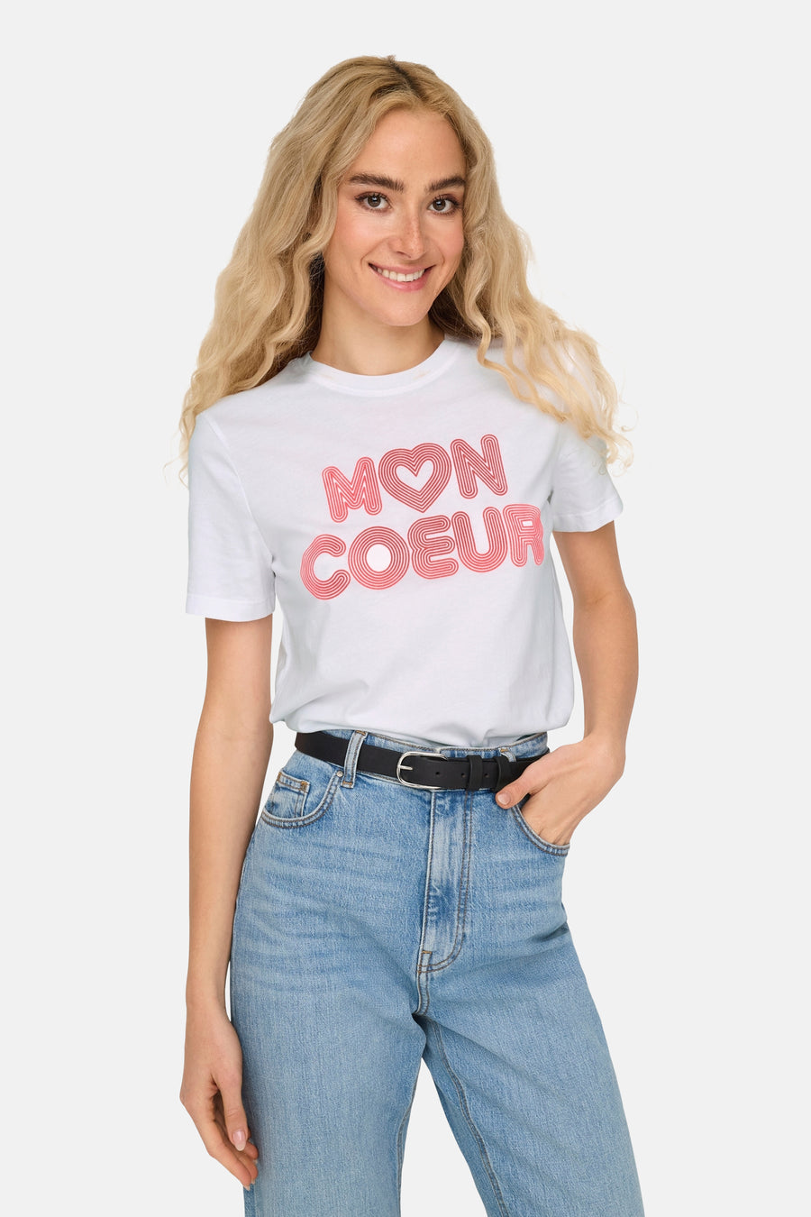 Wit T-shirt met korte mouwen van ONLY®, bedrukt met de gestileerde tekst "Mijn hart".