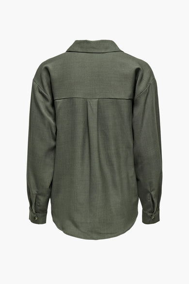 Chemise à manches longues grise de JDY, avec pli creux au dos et ourlet arrondi.