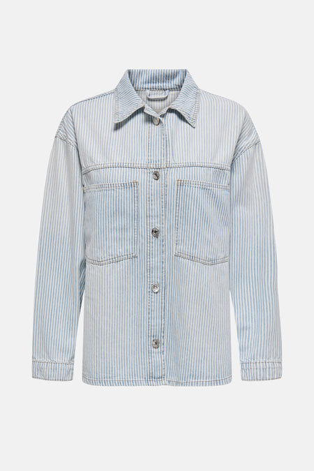 Lichtblauwe spijkerblouse van ONLY, met verticale strepen en een knoopsluiting.