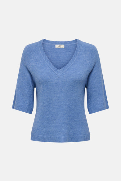 Pull bleu à col en V de JDY, manches courtes évasées, maille fine.
