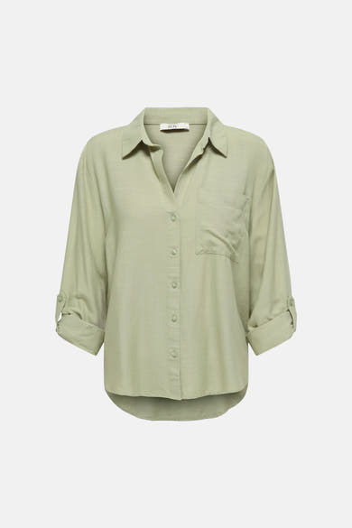 Chemise verte texturée de JDY avec col, boutonnage, manches 3/4 retroussées et poche poitrine.