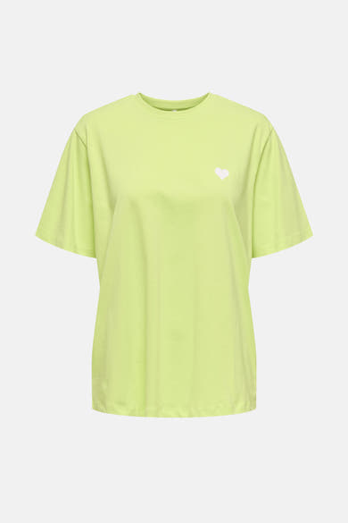 T-shirt à manches courtes jaune de ONLY®, orné d'un petit cœur blanc sur le devant.
