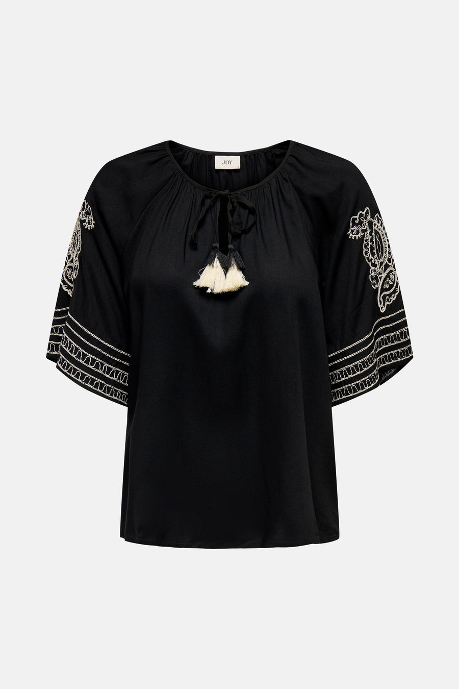 Zwart T-shirt met korte mouwen van JDY met witte bloemenborduursel op de mouwen, achterzijde.