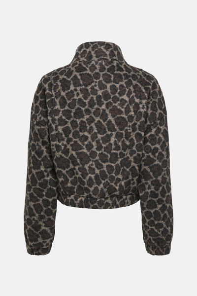 Veste courte multicolore de ONLY, avec motif animalier et texture duveteuse.