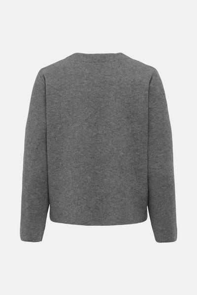 Gilet gris ONLY, en maille, avec des manches longues, vu de dos.
