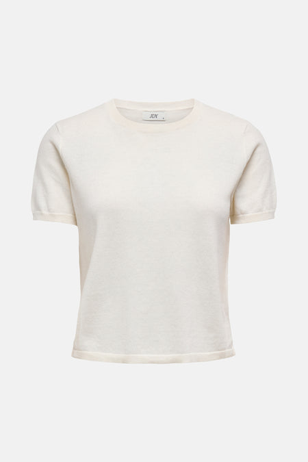 Beige trui van JDY, in fijne breinaald, met korte mouwen.